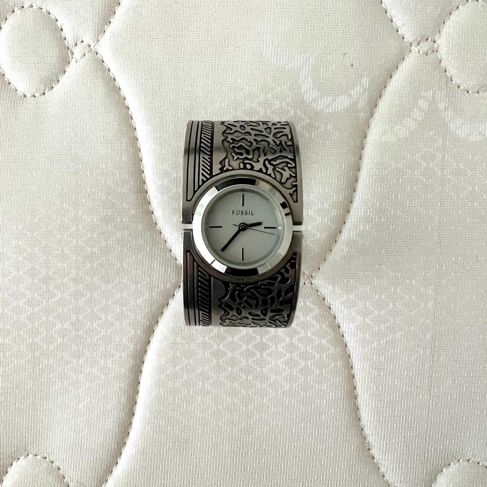 Fossil watch bracelet for women